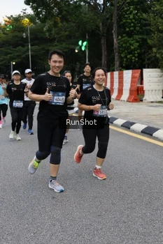 Runner Photo 4297755