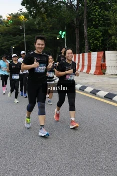 Runner Photo 4297756