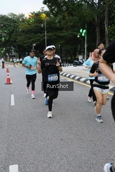 Runner Photo 4297760