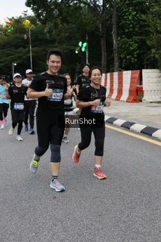 Runner Photo 4297761