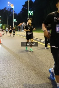Runner Photo 4297764