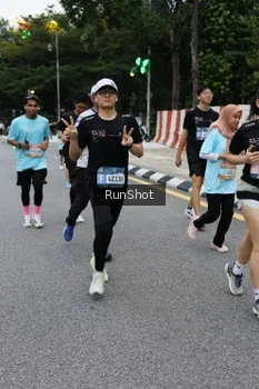 Runner Photo 4297765