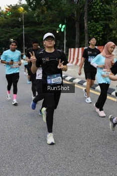 Runner Photo 4297767