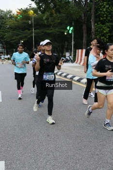 Runner Photo 4297772
