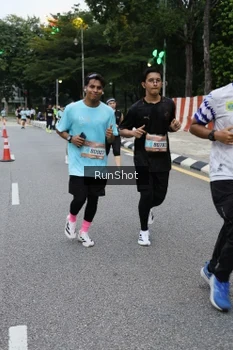 Runner Photo 4297773