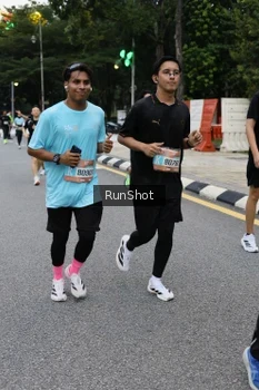 Runner Photo 4297780