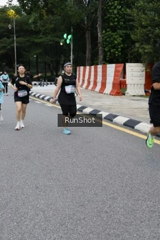Runner Photo 4297782