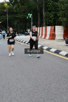 Runner Photo 4297786