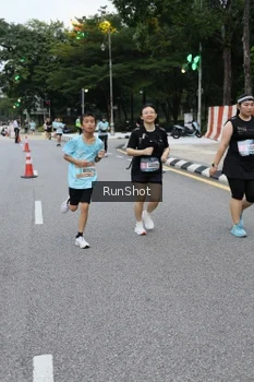 Runner Photo 4297791
