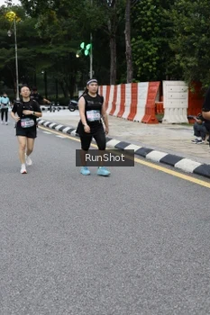 Runner Photo 4297792