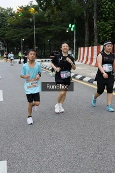 Runner Photo 4297798