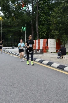 Runner Photo 4297825