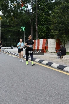 Runner Photo 4297830