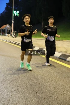 Runner Photo 4297845