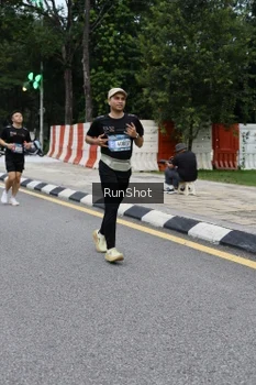 Runner Photo 4297854