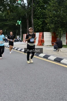 Runner Photo 4297862