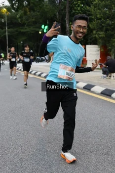 Runner Photo 4297865
