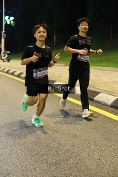 Runner Photo 4297882