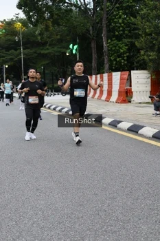 Runner Photo 4297888
