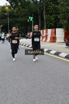 Runner Photo 4297892
