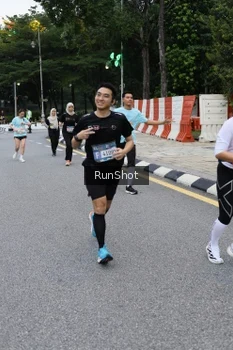 Runner Photo 4297919