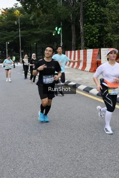 Runner Photo 4297924