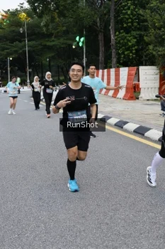 Runner Photo 4297931