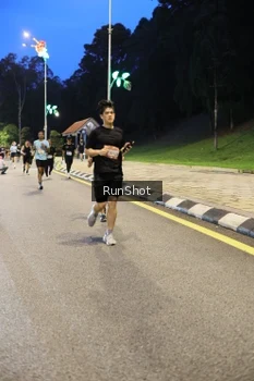 Runner Photo 4297949
