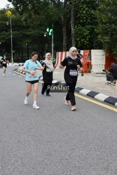 Runner Photo 4297954