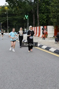 Runner Photo 4297958