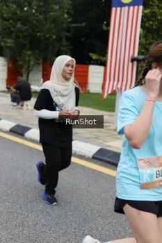 Runner Photo 4297971