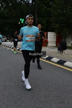 Runner Photo 4297999