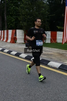 Runner Photo 4298012