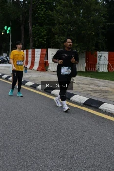 Runner Photo 4298033