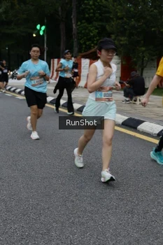 Runner Photo 4298037