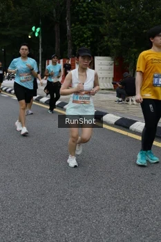 Runner Photo 4298039