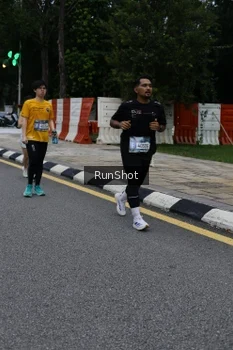 Runner Photo 4298041