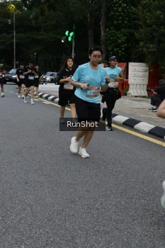 Runner Photo 4298051