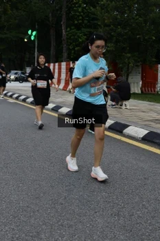 Runner Photo 4298056