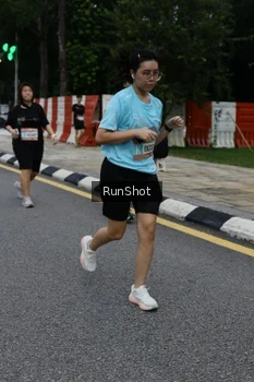 Runner Photo 4298057