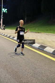 Runner Photo 4298068
