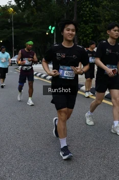 Runner Photo 4298082