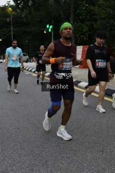 Runner Photo 4298085