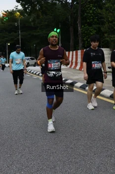 Runner Photo 4298086