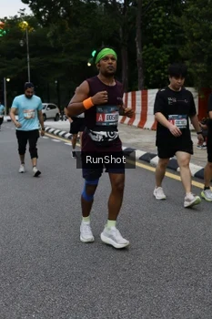 Runner Photo 4298088