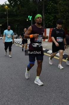 Runner Photo 4298093