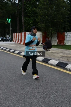 Runner Photo 4298101