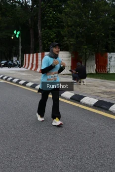 Runner Photo 4298102