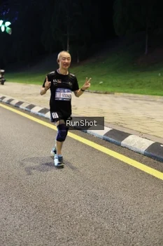 Runner Photo 4298103