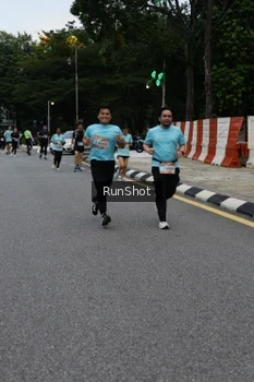 Runner Photo 4298116
